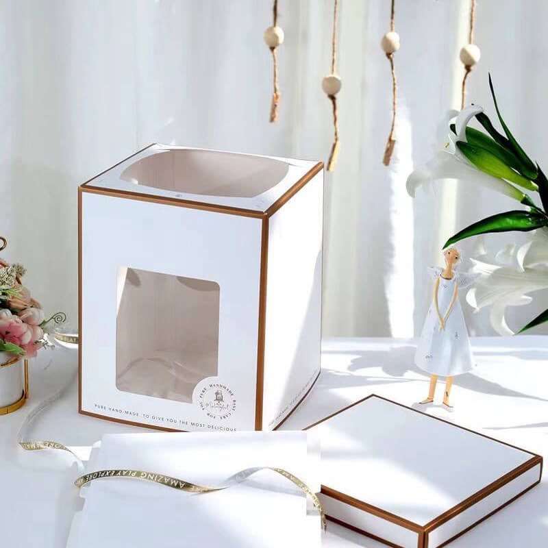 4.White square cake box