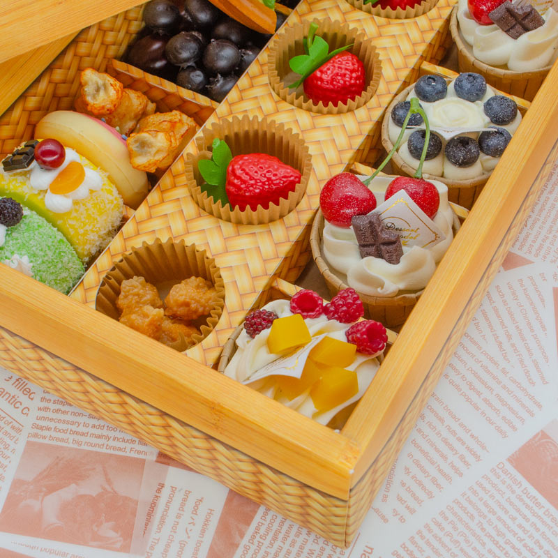 Wholesale Environmental Protection Bamboo Woven Snacks Platter Box Candy Nuts Dinner Picnic Gift Party Gift Box Transparent Window Grazing Box