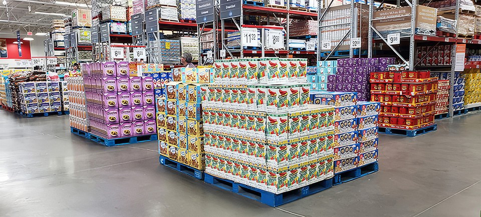 Cardboard Display Boxes: A Guide for Wholesalers and Large Retailers