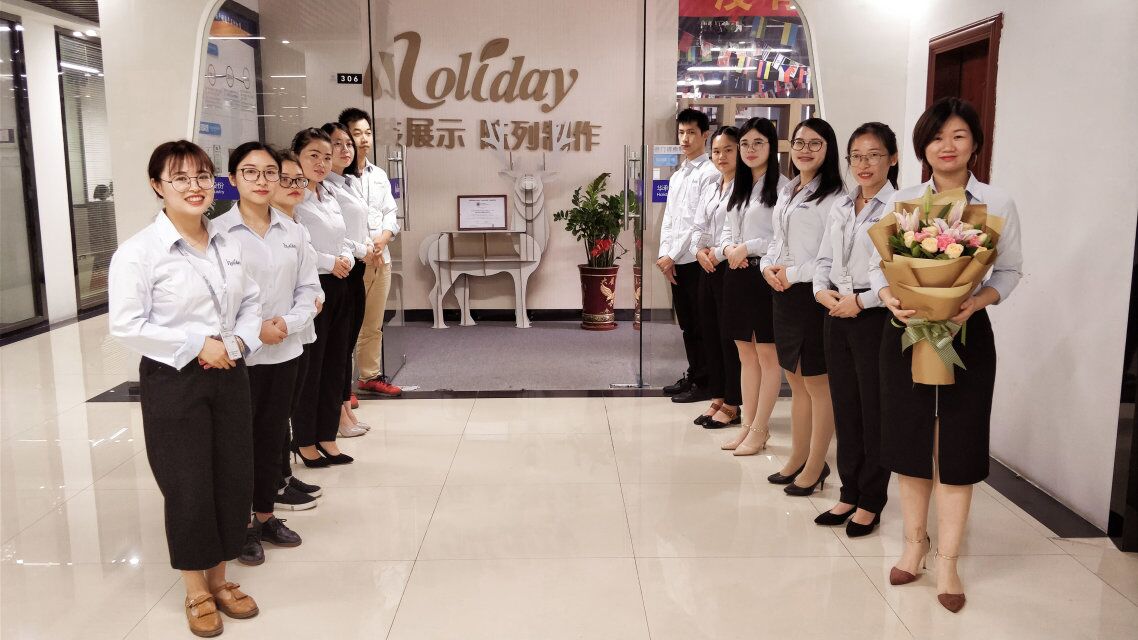 holidaypac creative cardboard dispaly design young team holidaypac creative cardboard dispaly design young team