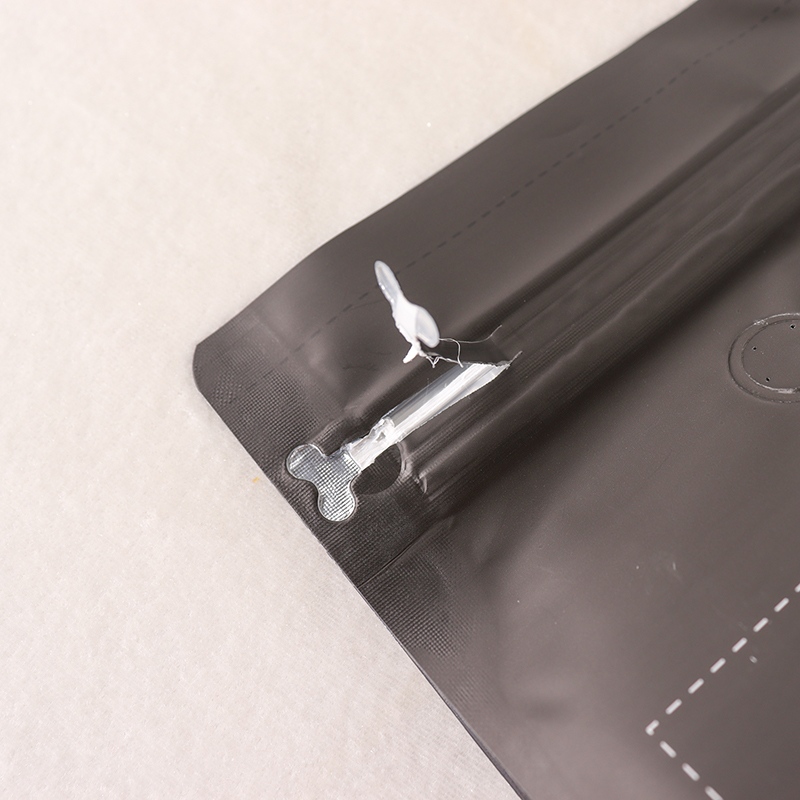 Custom Stand Up Pouch in Flat Bottom Pouch Type for Coffee Bean Storage - Holidaypac