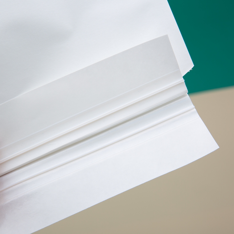 Custom White Kraft Paper Zipper Bottom Gusset Seal Pouch for Snack Bean Dry Food - Holidaypac