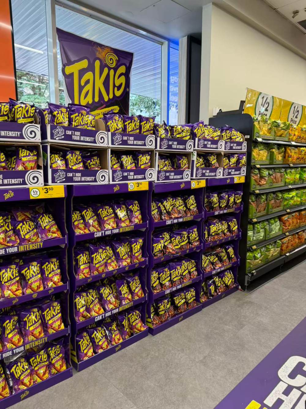 Custom Retail Display Solutions for Snacks: Takis Success Story at 7-Eleven & BIG W by Holidaypac