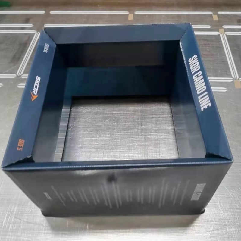 Custom Corrugated Soccer Ball Display Box for 2026 World Cup - Holidaypac