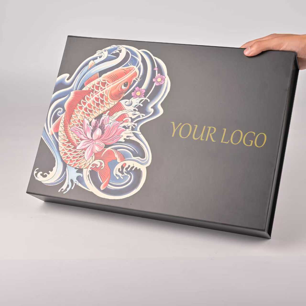 Premium Sushi Gift Box | Custom Foldable Magnetic Sushi Packaging Box with Dividers & Sauce Cup Tray | 42.5*31*7.5cm Wholesale - Holidaypac