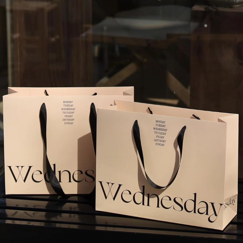 Custom Apparel Paper Shopping Bags - Holidaypac