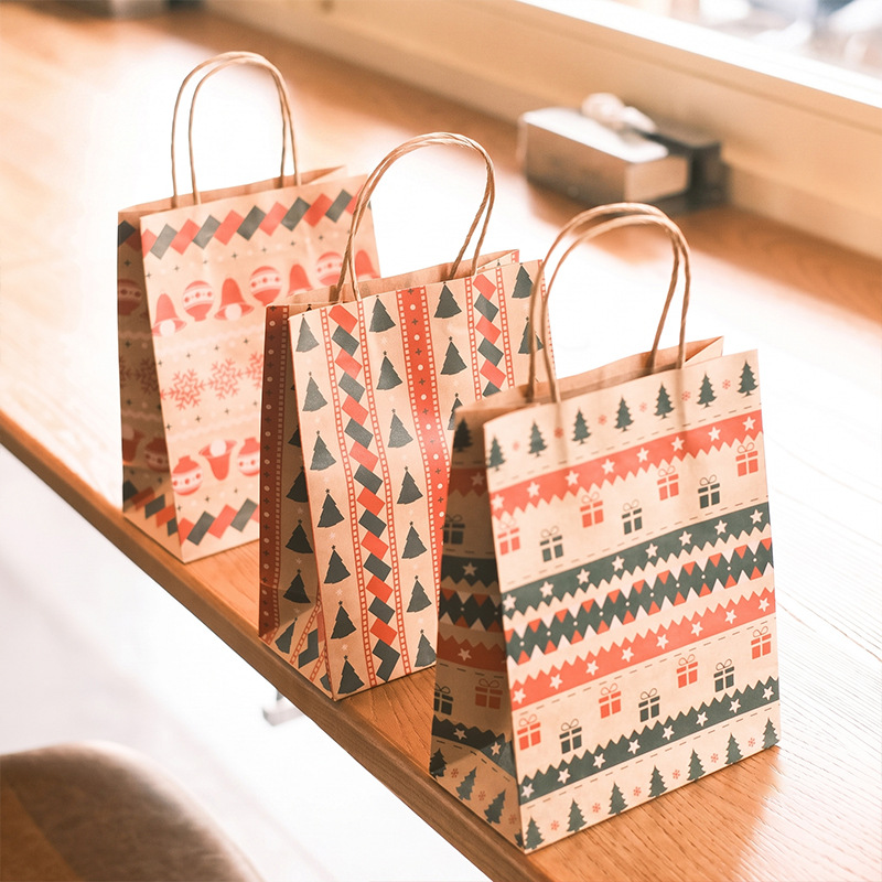 Wholesale Custom Printed Kraft Paper Christmas Gift Bags with Twisted Handles - Holidaypac
