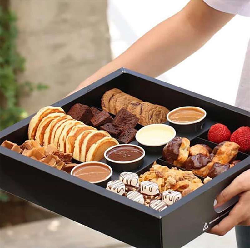 drop shipping wholesale black party favorite grazing box grazing box catering packaging platter box with dividers