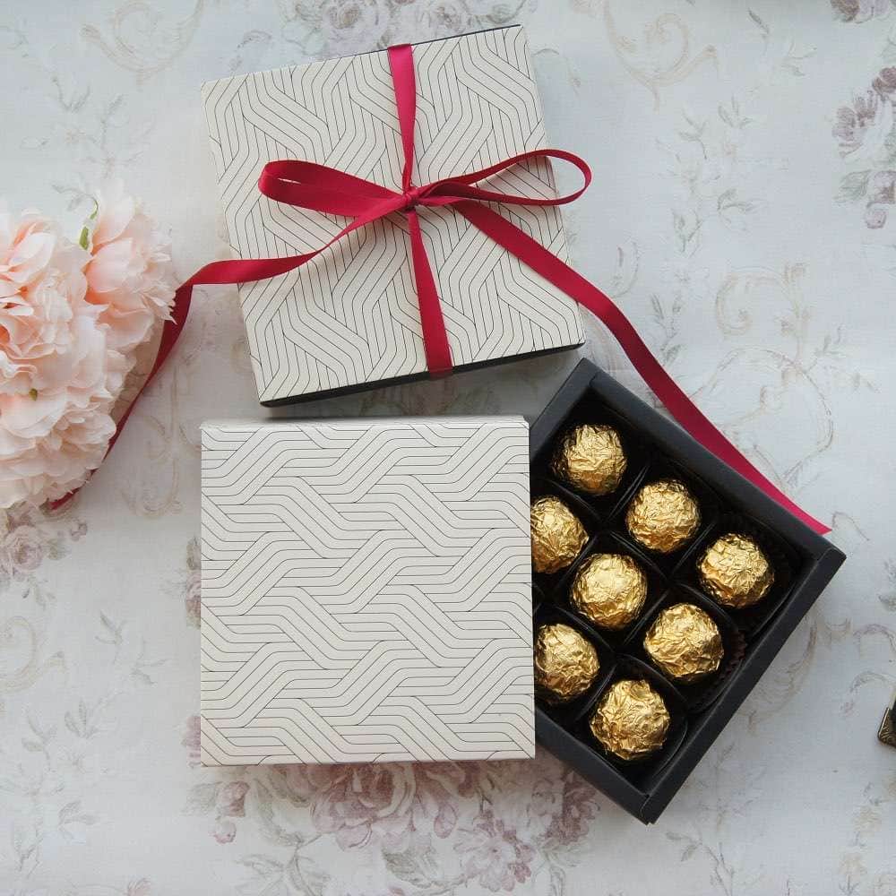 Wave Simple Theme Chocolate Carton Valentine's Day Christmas Birthday Gift Packaging Storage Box