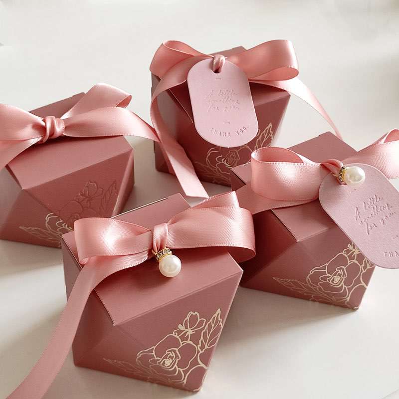 Gift Box Shape Paper Candy Boxes Chocolate Packaging Box Wedding Favors for Guests Baby Shower Birthday Party